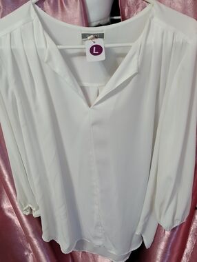 Pleione White V-Neck Pleated Shoulder Blouse